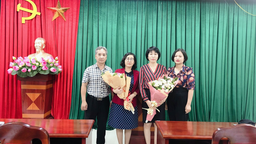 Chia tay cô Hiệu trưởng luân chuyển công tác và đón chào cô Hiệu trưởng mới về công tác tại trường