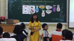 “SÁNG TẠO – ĐỔI MỚI – TÂM HUYẾT” TRONG TIẾT DẠY  CHUYÊN ĐỀ THỰC TẬP QUẬN CỦA CÔ GIÁO NGUYỄN THỊ LAN ANH