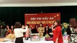 Hội thi nấu ăn Chào mừng ngày quốc tế phụ nữ 8-3-2016