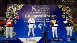 Vũ Đức Huy xuất sắc giành chiếc huy chương Vàng tại giải vô địch Karatedo Thái Lan mở rộng