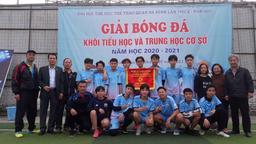 Chúc mừng đội tuyển Bóng đá của trường giành chức Vô địch giải bóng đá khối Tiểu học và THCS năm 2020-2021