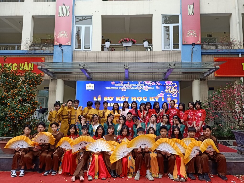 Những con số ấn tượng ghi nhận sự nỗ lực cố gắng của Thầy và Trò trường THCS Hoàng Hoa Thám trong thời gian qua.