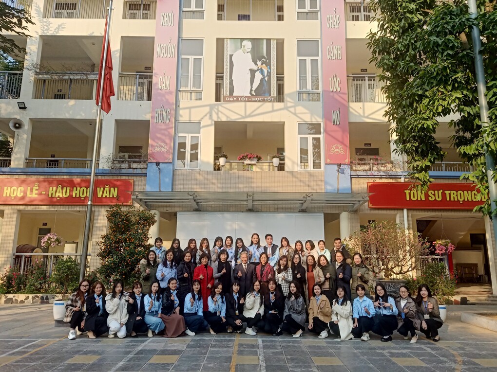 Trường THCS Hoàng Hoa Thám đón đoàn giáo sinh thực tập Trường Đại học Thủ đô về thực tập sư phạm, vun đắp thêm lòng yêu nghề đến đến các thầy cô giáo tương lai