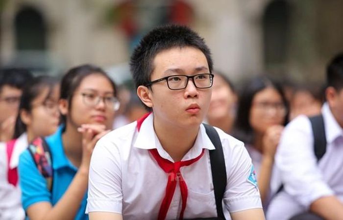 Những sai lầm khi chọn trường cấp 3, phụ huynh và học sinh cần tránh
