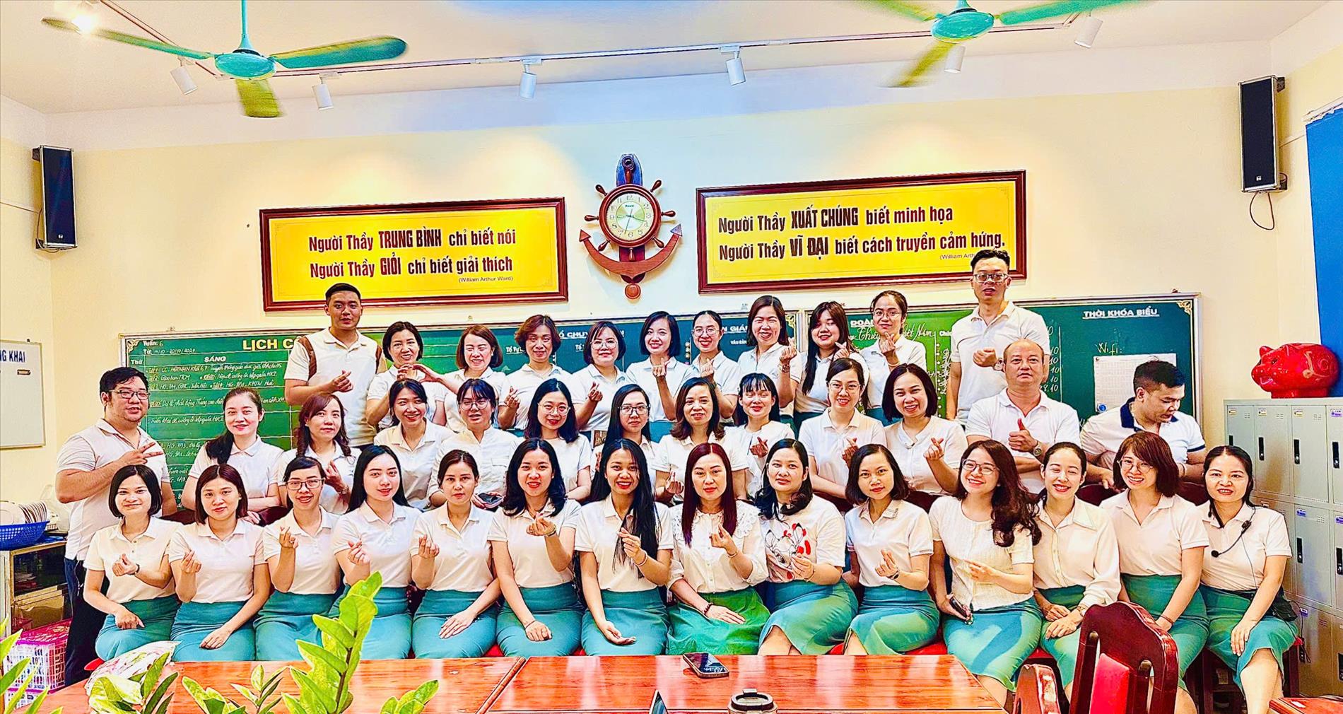 Buổi gặp mặt đầy yêu thương nhân kỉ niệm Ngày Phụ nữ Việt Nam 20/10  tại “Ngôi nhà chung Hoàng Hoa Thám”