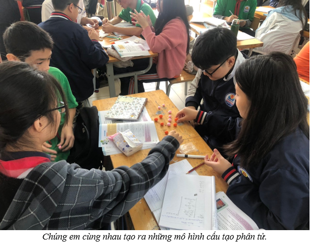 Tiết học Khoa Học Tự Nhiên đầy màu sắc của lớp 9A2 chúng em