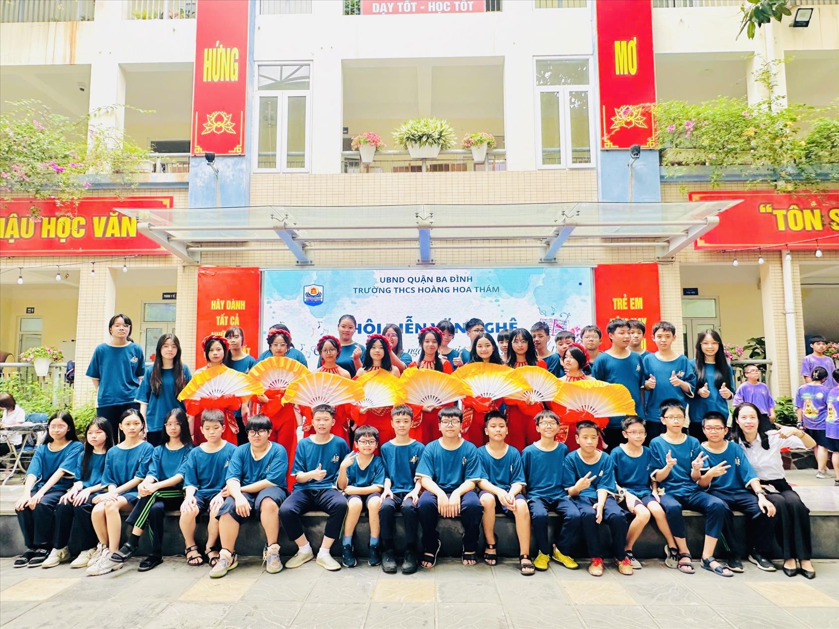 Tập thể lớp 7A5 chuỗi hoạt động tri ân – Thay lời muốn nói