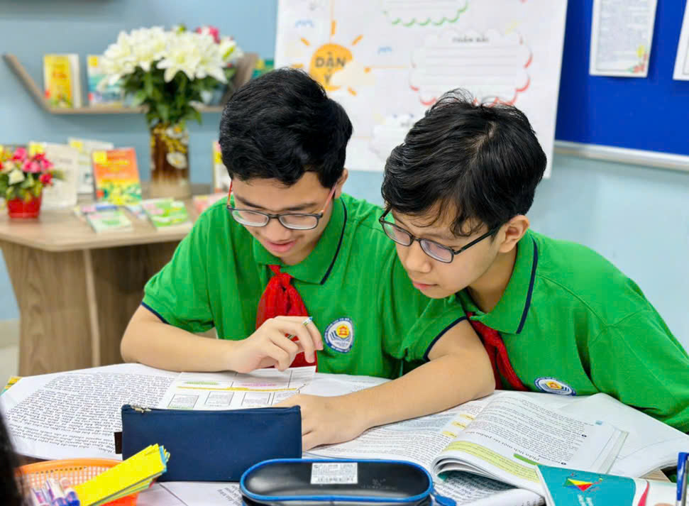 Học sinh lớp 9A1 xuất sắc tiến tới vòng thi học sinh giỏi môn Toán cấp thành phố