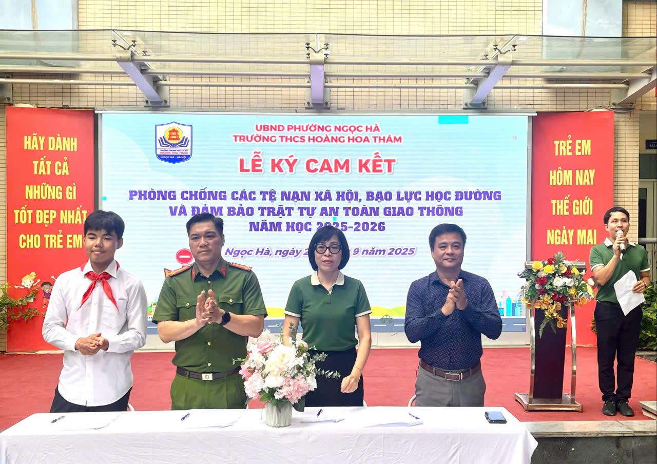 Cam kết đồng hành từ trái tim đến hành động tại Trường THCS Hoàng Hoa Thám, Ngọc Hà, Hà Nội.