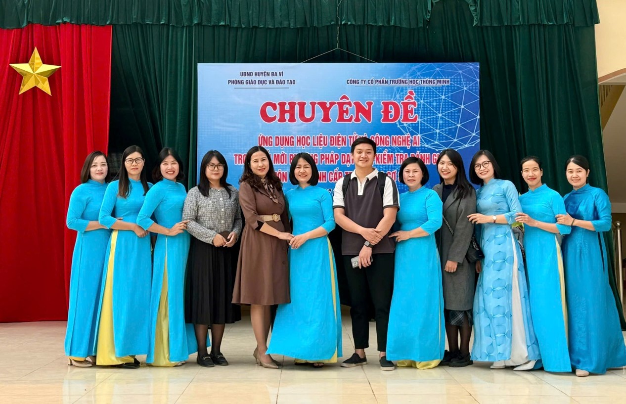 Tổ Ngoại ngữ trường THCS Hoàng Hoa Thám tham gia Chuyên đề: “Ứng dụng học liệu điện tử và công nghệ AI trong đổi mới phương pháp dạy học, kiểm tra đánh giá môn Tiếng Anh cấp THCS”