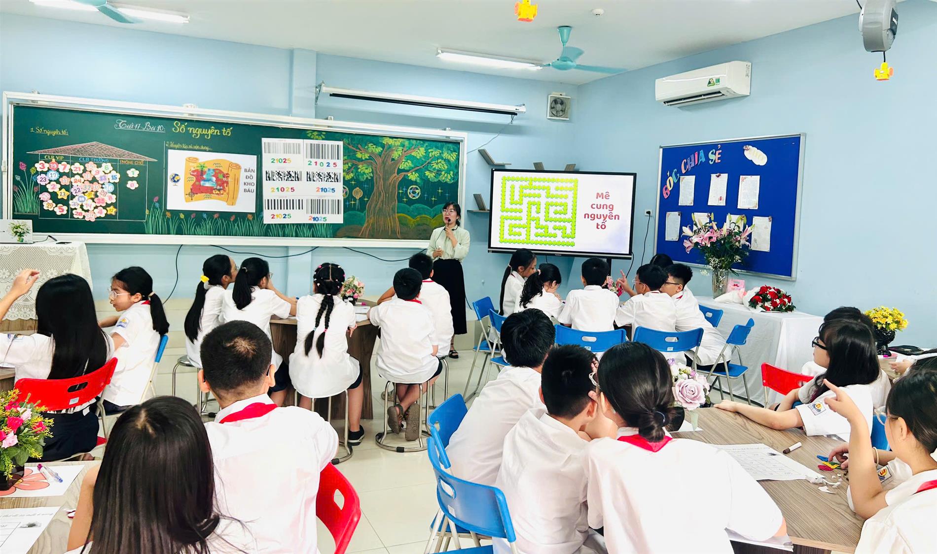 Tiết dạy chuyên đề Toán 6 ứng dụng AI - Lan tỏa tinh thần đổi mới sáng tạo trong dạy học