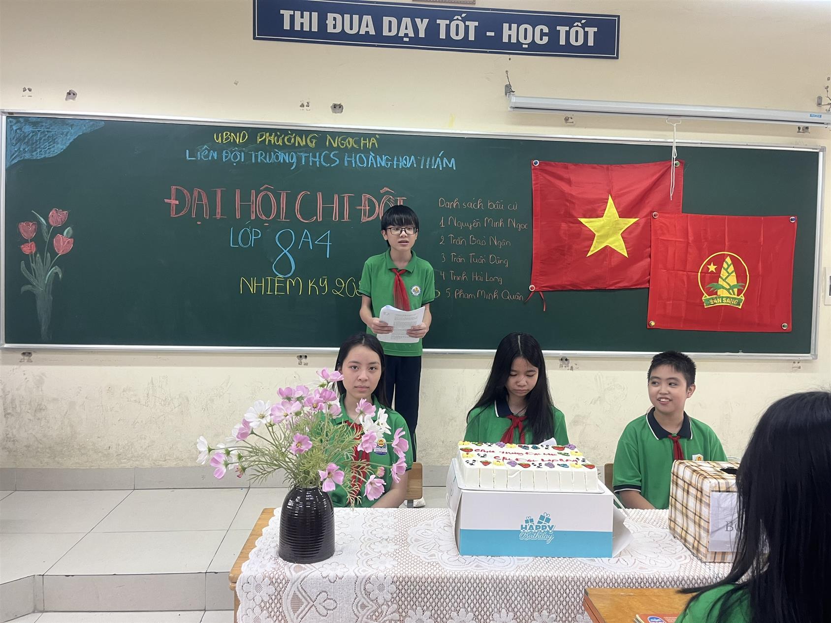 Đại hội chi đội lớp 8A4 năm học 2025 -2026