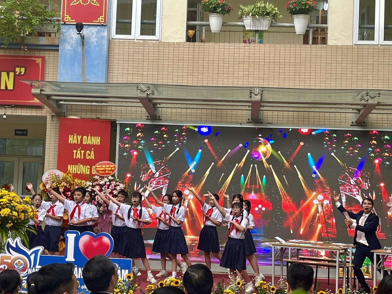 Hoàng Hoa Thám - ngôi trường mến yêu của chúng em!