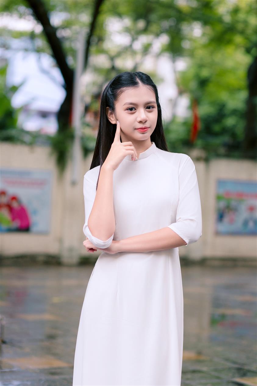 Lê Phương Hà – Ngọn lửa khoa học tỏa sáng từ lớp 9A2 trường THCS Hoàng Hoa Thám, phường Ngọc Hà, Thành phố Hà Nội.