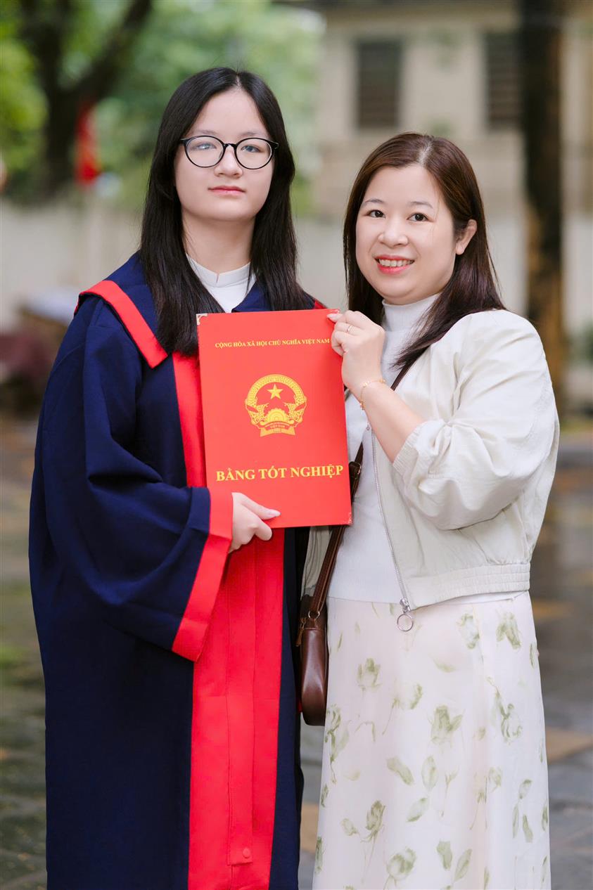 Tự hào học sinh lớp 9A2 – Hoàng Khánh Linh