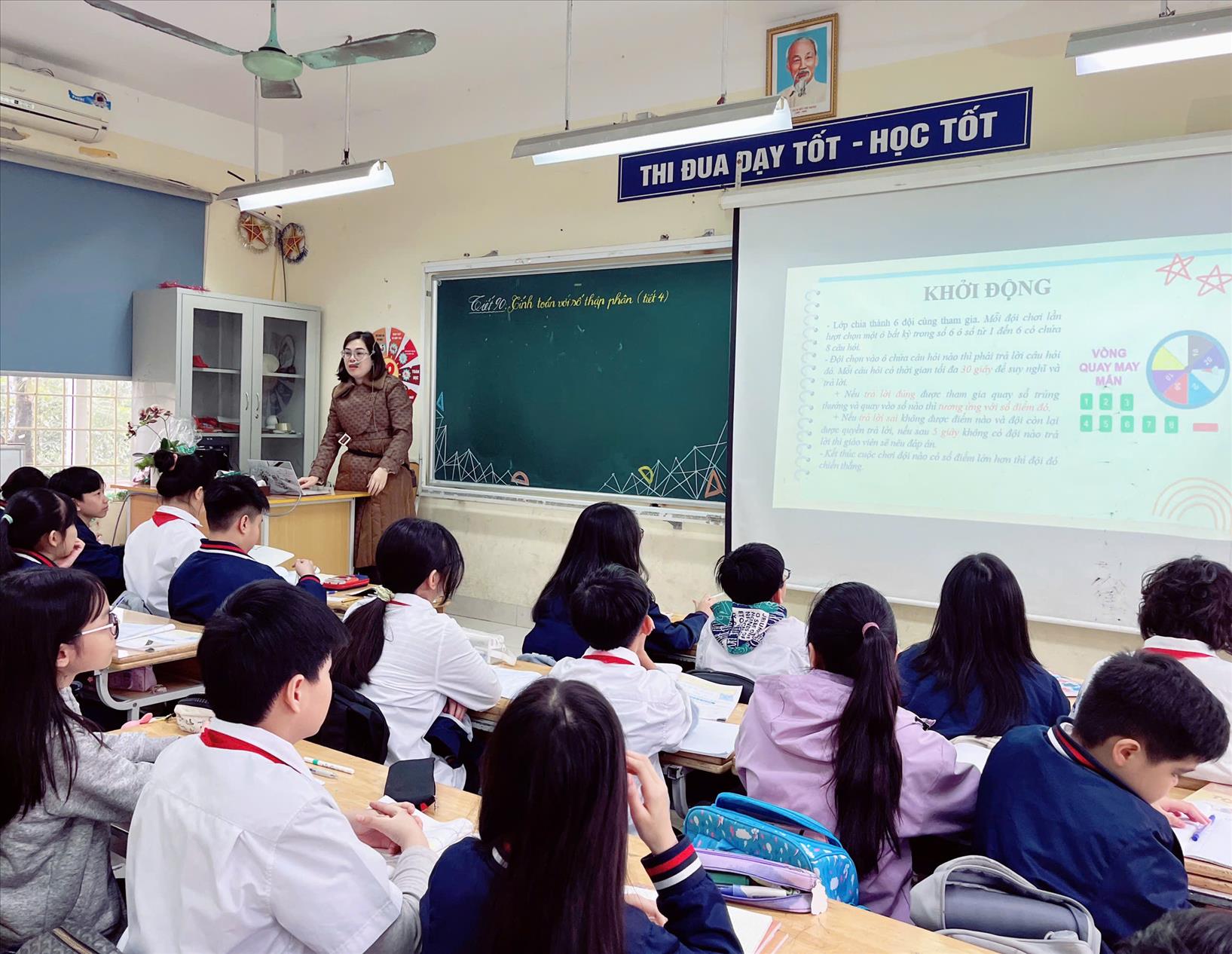 "Tính toán với số thập phân" – Tiết học nhiều bất ngờ và thú vị của học sinh 6A2