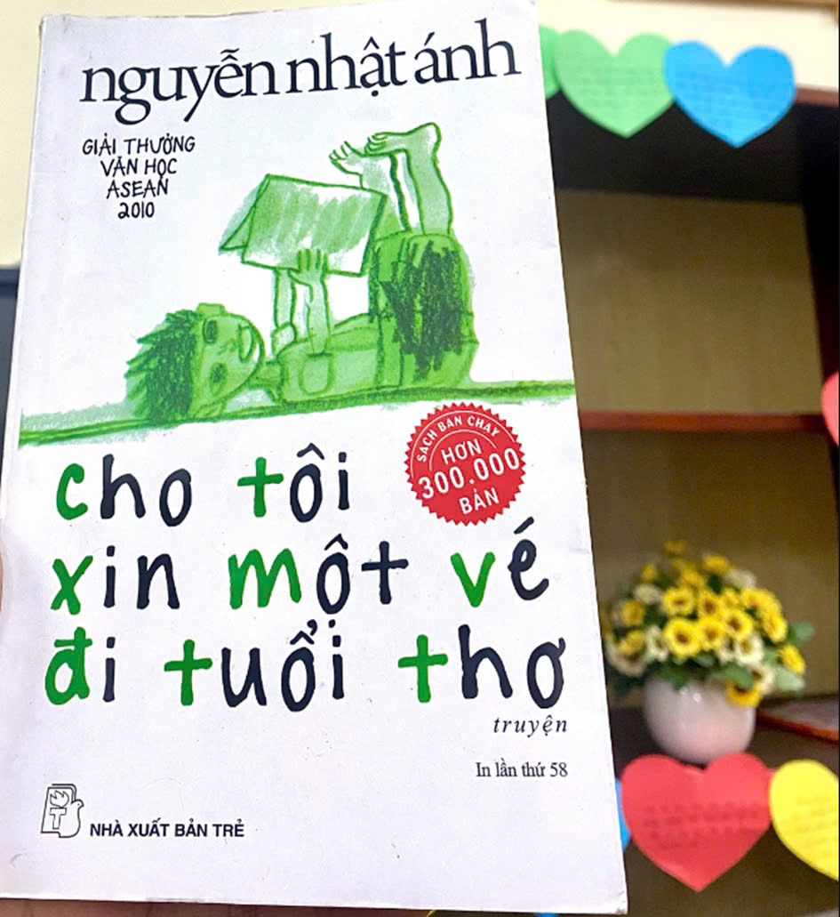 Mỗi ngày một cuốn sách hay-“Cho tôi xin một vé đi tuổi thơ”