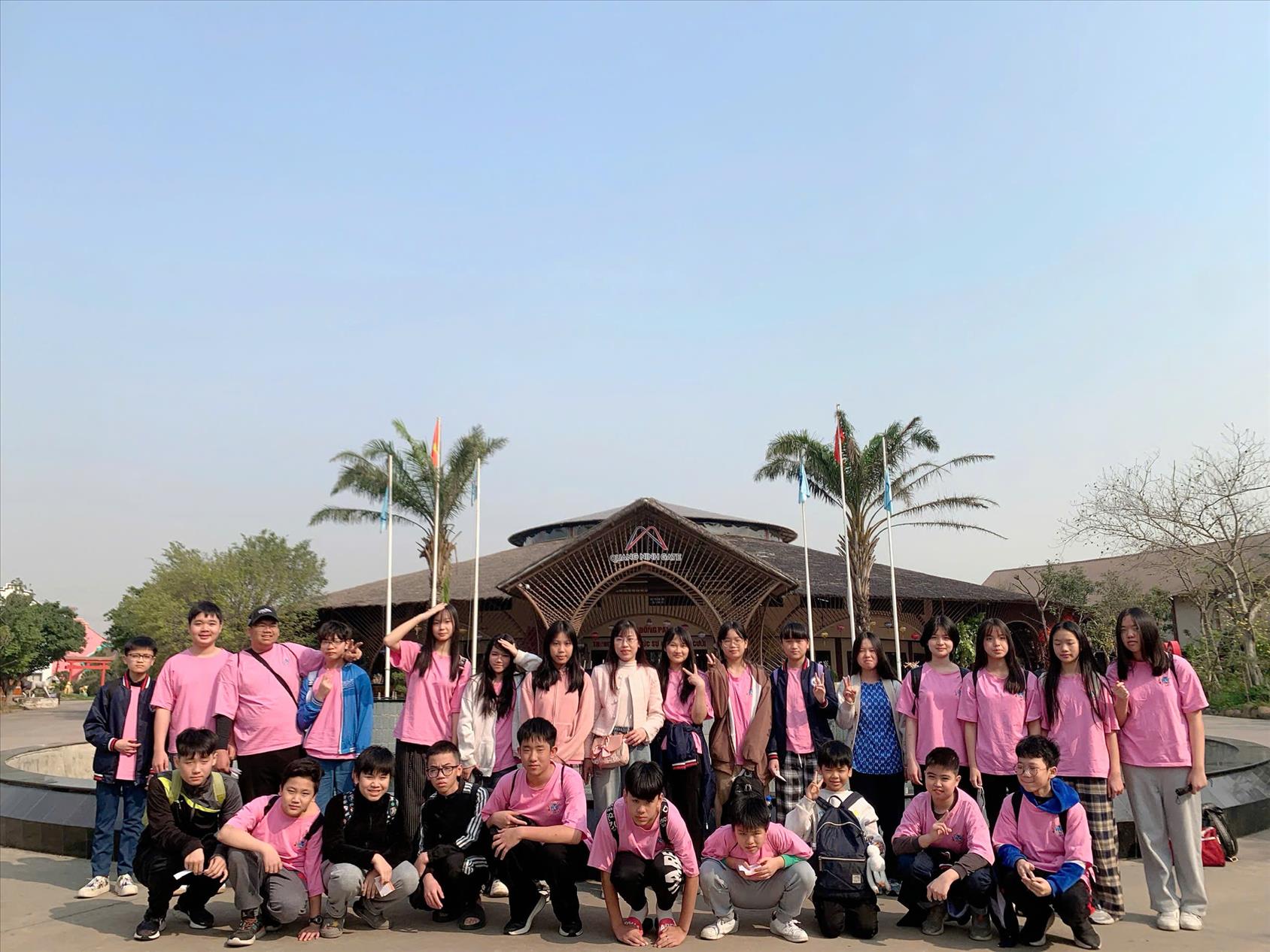 Chuyến tham quan trải nghiệm của biệt đội báo hồng lớp 7A4 chúng tớ thật vui!