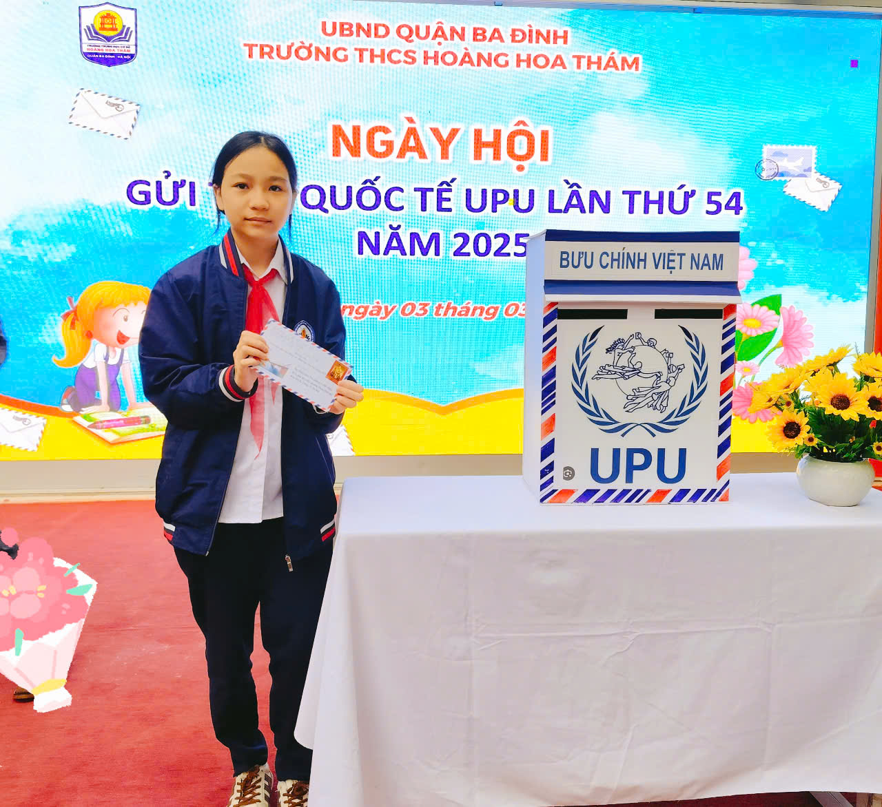 Chi đội 7A7 tích cực hưởng ứng cuộc thi viết thư quốc tế UPU lần thứ 54.