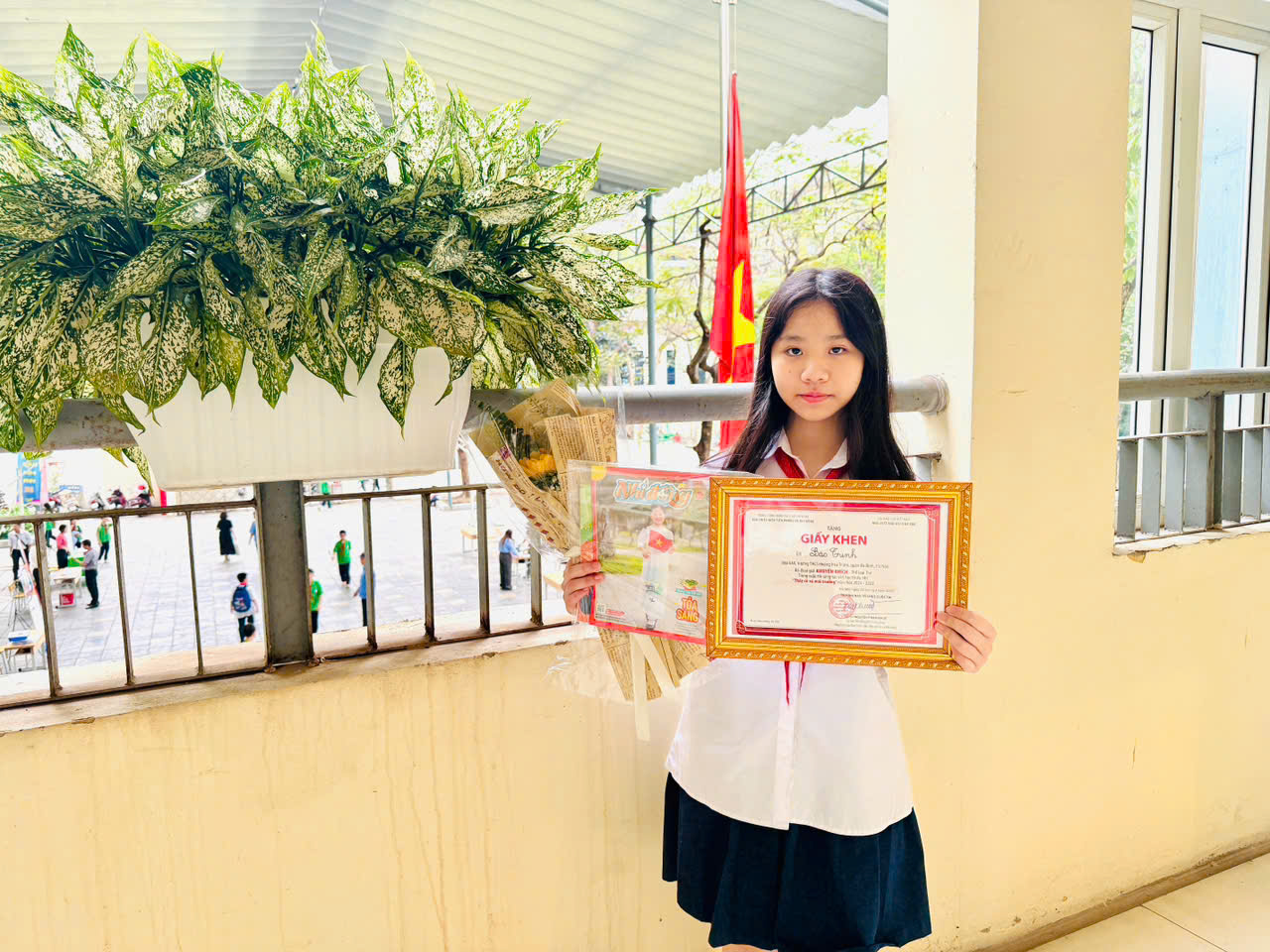 Nguyễn Trần Bảo Trinh- Lớp trưởng đa tài của tập thể lớp 6A4