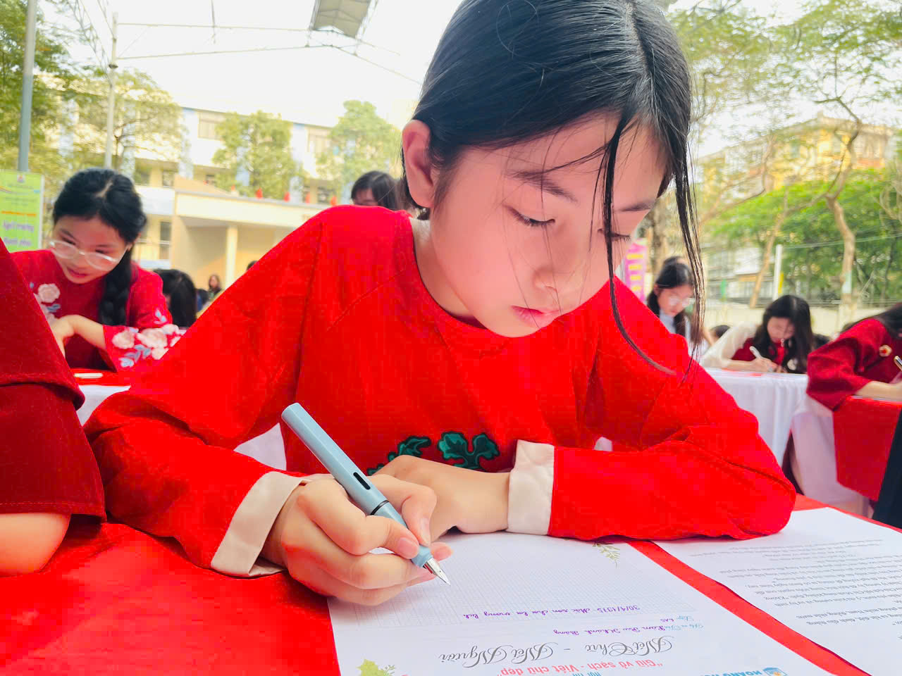 Nét chữ - Nết người: Khi tâm hồn tỏa sáng qua từng con chữ của các con 6A5