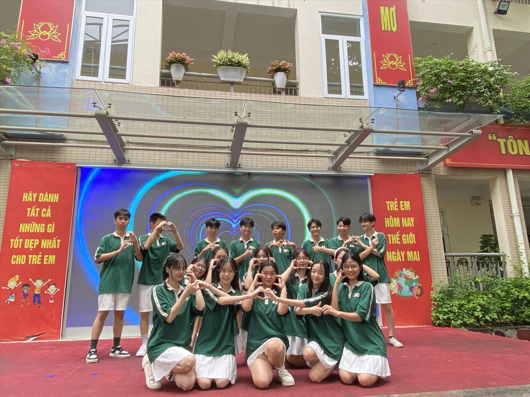 Liên đội trường THCS Hoàng Hoa Thám tổ chức chuyên đề “Xây dựng tình bạn đẹp  - Nói không với bạo lực học đường”