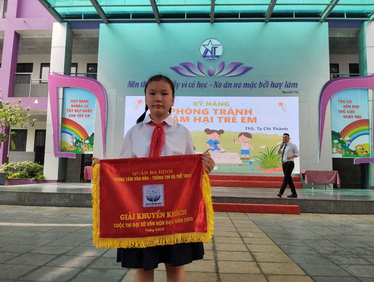Trường THCS Hoàng Hoa Thám ghi dấu ấn tại cuộc thi Đại sứ văn hoá đọc Quận Ba Đình năm 2025