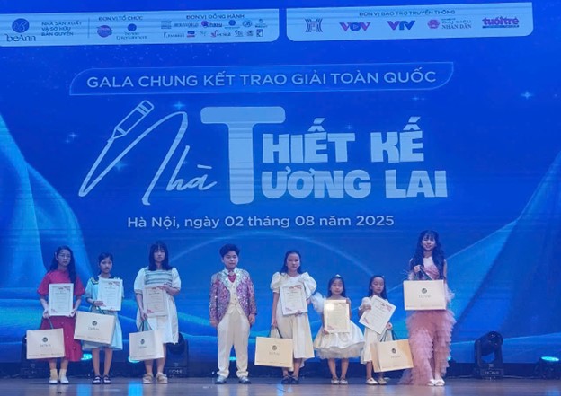 Giải Nhì toàn quốc cuộc thi “Nhà thiết kế tương lai” năm 2025 đã gọi tên học sinh Trường THCS Hoàng Hoa Thám, phường Ngọc Hà, Thành phố Hà Nội
