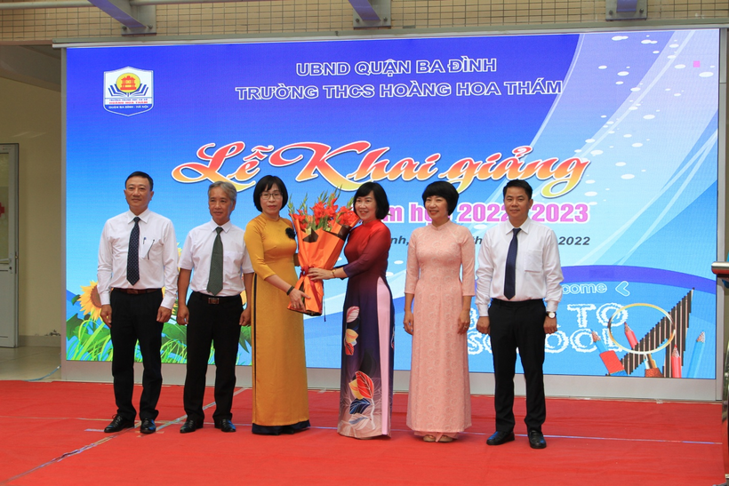 C:\Users\Admin\Desktop\ảnh khai giang\IMG_7100.JPG