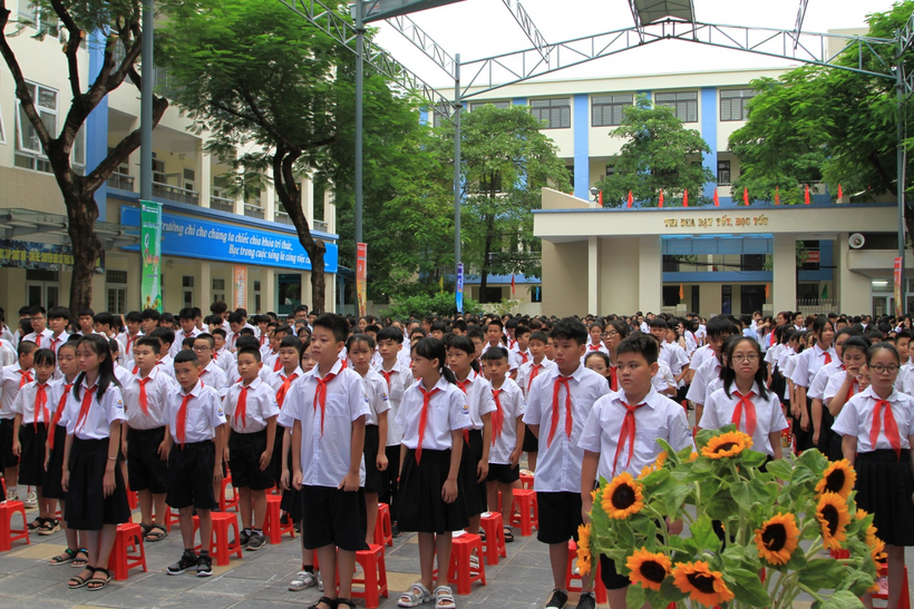 C:\Users\Admin\Desktop\ảnh khai giang\IMG_7026.JPG